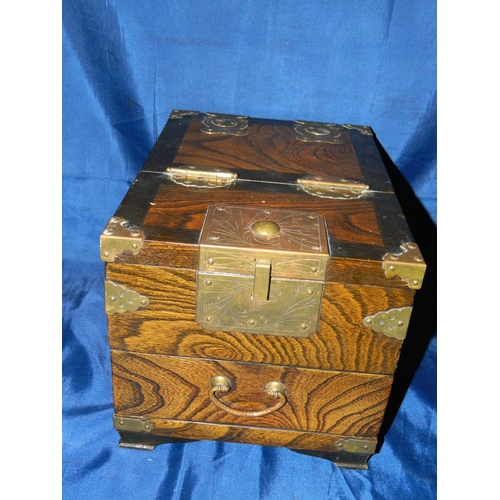 82 - Small accoutrements box with folding mirror