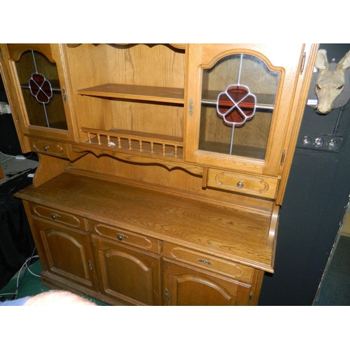 85 - Triple door glazed dresser