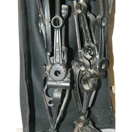 211 - Unique metal sculpture of 'Darth Vader' from Star Wars