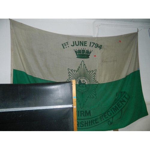 222 - Flag of the Royal Worcestershire Regiment