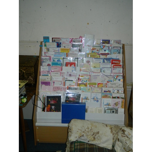 223 - Card display with large quantity of cards