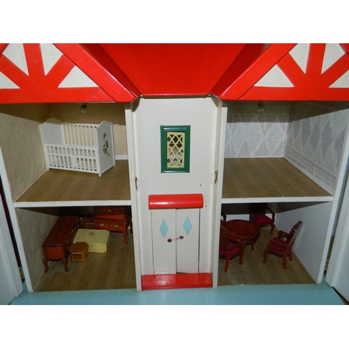 353 - Vintage 1950/60's dolls house with furniture