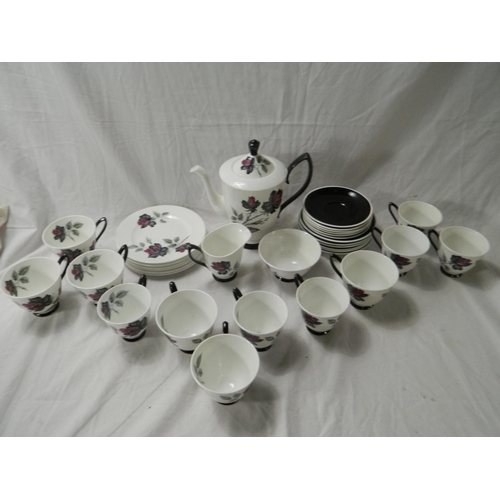 90 - Royal Albert 'Masquerade' tea set