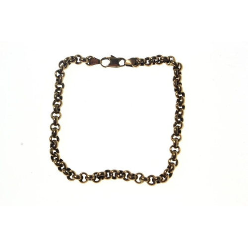 102 - 9ct Yellow gold rolo chain link bracelet. stamped 375. [7 grams approx]