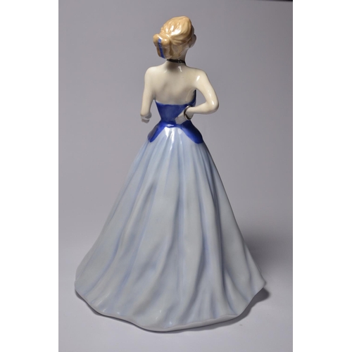 1036 - Royal Doulton 'Moonlight Gaze' HN4362 year 2001 figurine approx 21cm high. 'Lady of the year 2002' w... 