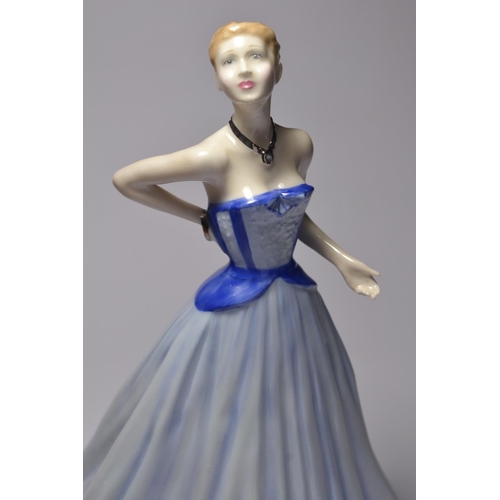 1036 - Royal Doulton 'Moonlight Gaze' HN4362 year 2001 figurine approx 21cm high. 'Lady of the year 2002' w... 