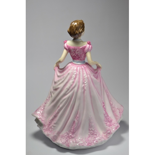 1045 - Royal Doulton 'Hope' HN4097 year 1998 figurine approx 22cm high
Condition: In good order, no visible... 