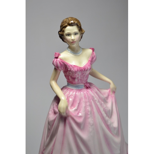 1045 - Royal Doulton 'Hope' HN4097 year 1998 figurine approx 22cm high
Condition: In good order, no visible... 