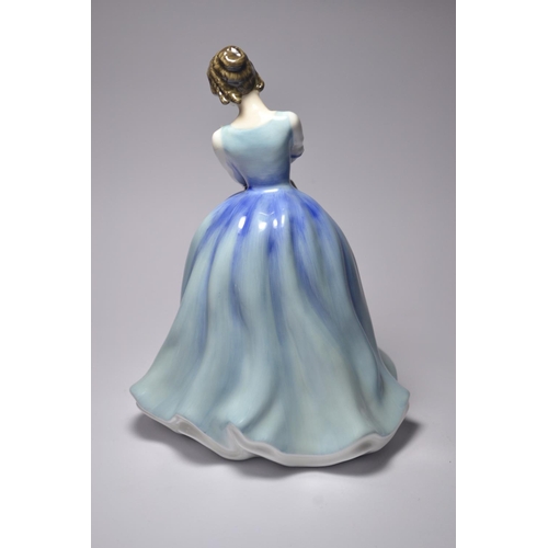 1057 - Royal Doulton 'Lorraine' HN3118 1981 figurine approx 20cm tall. 
Condition: In good order, no visibl... 