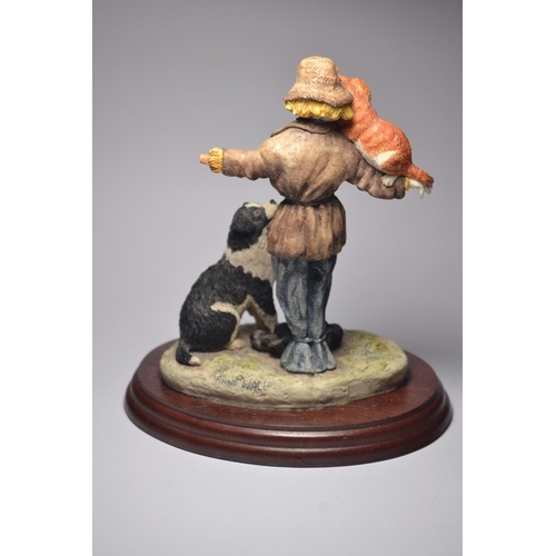 1063 - Border Fine Arts 'Scarecrow Scallywags' 1997 model 21cm approx signed Anne Wall
Condition: Small chi... 