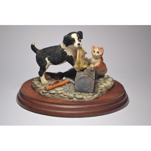 1066 - Two 1994 Anne Wall signed Border Fine Arts puppy and kitten models on stands, both Made in Scotland,... 