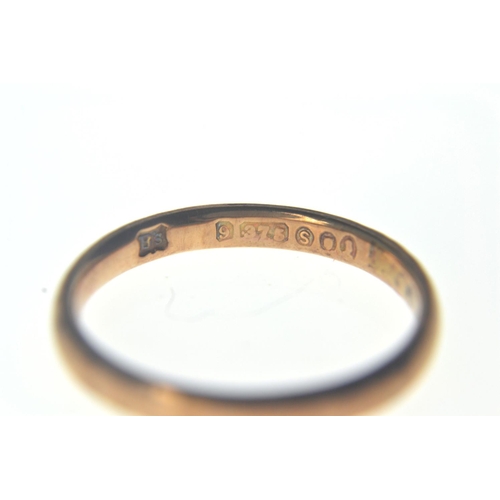 108 - 9ct gold wedding band and another both stamped 375. Gross weight: 4.5g