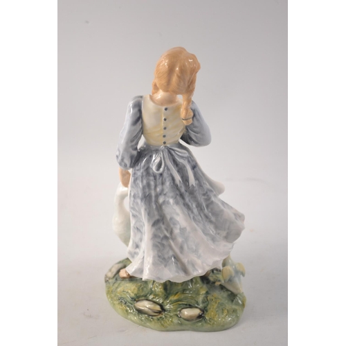 1127 - Royal Doulton 'The Goose Girl' HN2419 limited edition (247/12500) 1990 figurine approx 21cm tall
Con... 