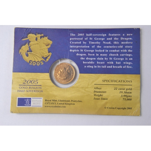 173I - 2005 Elizabeth II Half Sovereign mounted on presentation card  3.99 grm approx