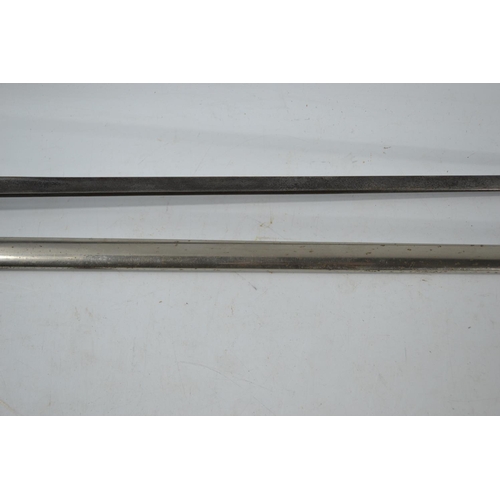 187 - Edwardian Infantry sword stamped 6102 and 'Rove'. Blade length 82cm Handle length: 15cm