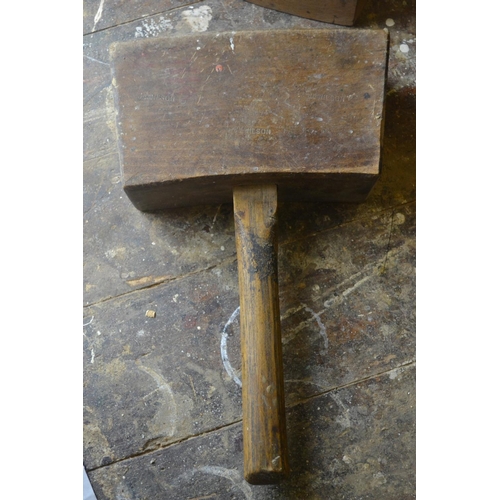 260 - 1 NORTHERN plane and one other [possibly Northern also] and a vintage wooden mallet hammer.