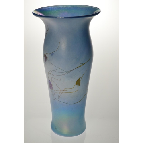 8 - Iridescent blue glass vase, with stylised trailing heart design, signed LASZLO to base [ 26cm high]
... 