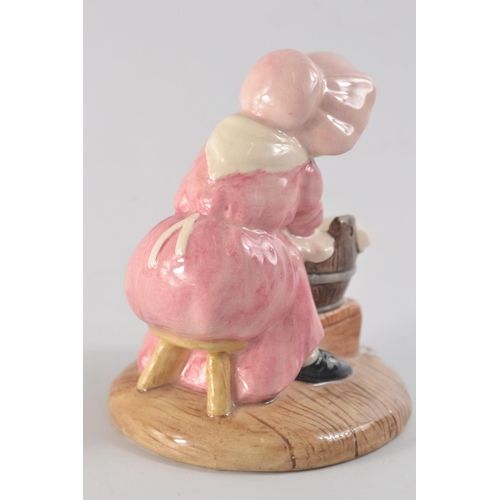 956 - Royal Doulton 'Washerwoman Toad' WIW6 151/2000 with cert - 9.5cm H - made by Beswick - Condition: in... 