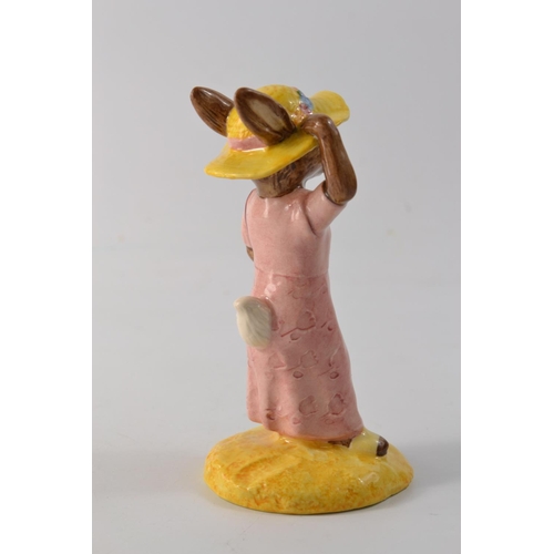 994 - Royal Doulton 'Sightseer Bunnykins' DB56 1986 - 10.5cm H - Condition: in good order