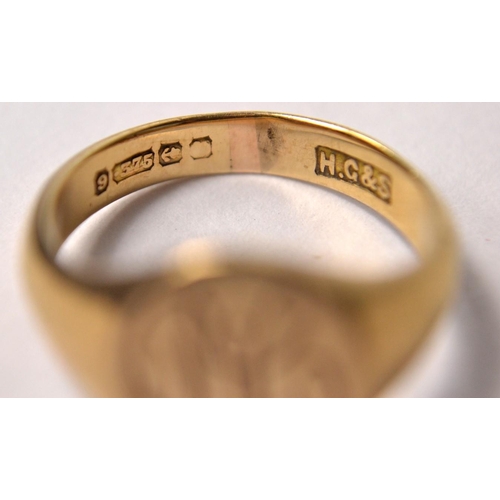 10 - 9ct gents signet ring size O, and a 9ct lozenge shaped dress ring size P 9g gross weight