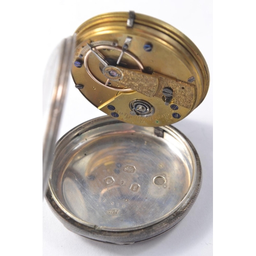 78 - Silver pocket watch LONDON Hallmark,  gross weight 88g, watch face clean, in good condition