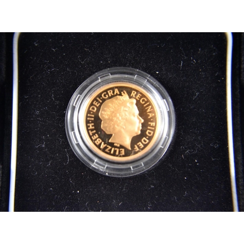 88 - GOLD PROOF FULL GOLD SOVERIGN 2005 in luxury presentation case with certificate No 6096