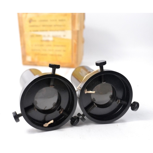 119 - Interesting boxed pair of WW2 Broad Arrow marked lenses /optics for Stereoscope photo reconaissance ... 