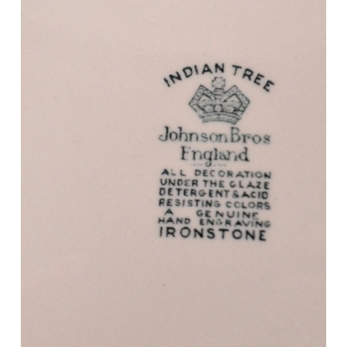 165 - JOHNSON BROS INDIAN TREE ENGLAND transfer print dinner service to include a tea pot(damaged spout)a/... 