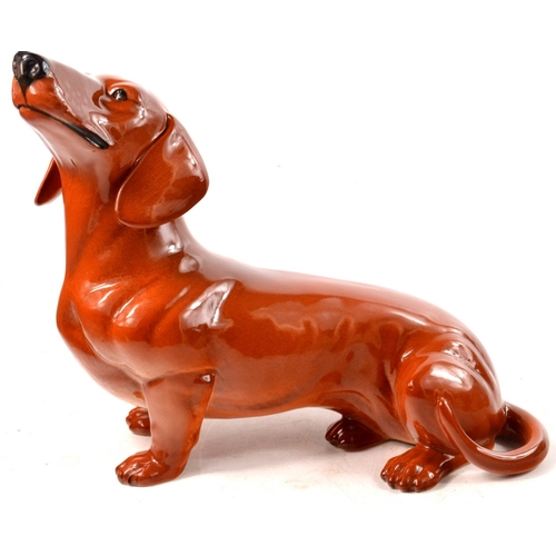 172A - BEAUTIFUL BESWICK Large fireside DACHSHUND dog , in good condition, no chips or cracks or signs of r... 