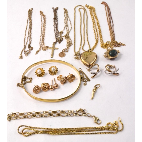 28A - A mixed lot of jewellery to include a stamped 375 bracelet 2.79g, a stamped 375 necklace 3.62g, and ... 