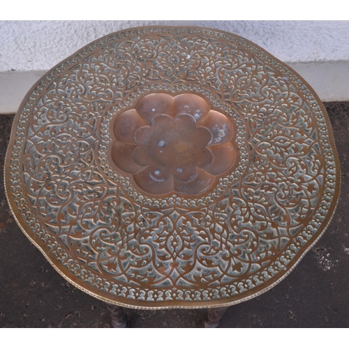 279 - Nice quality Indian antique heavy Benares Brass Tray (78cm diameter)Table / Coffee Table - first cla... 