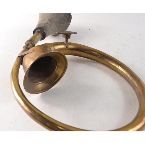 128 - Vintage brass taxi horn.