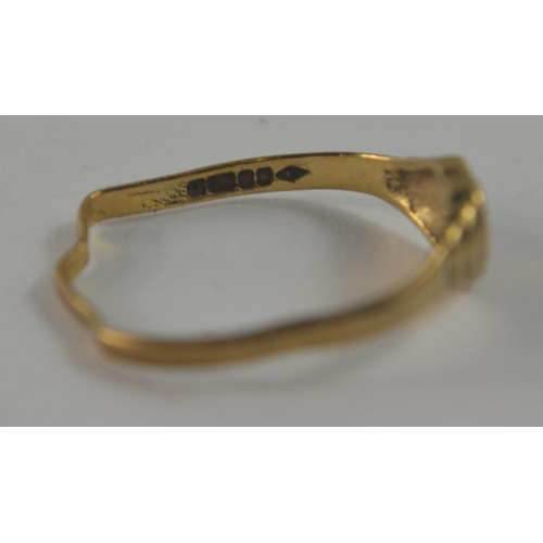 13 - 375 stamped yellow gold wedding band size m weight 1.08g, 9ct plated silver signet ring 2g, a 9ct st... 