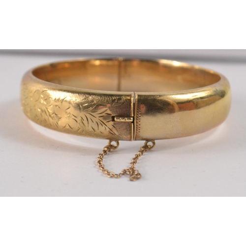 2 - 375 stamped and Hallmarked yellow Gold snap-shut bangle 17.21g approx - nice example!