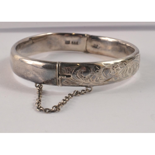 20 - Silver Hallmarked bangle 18.4g