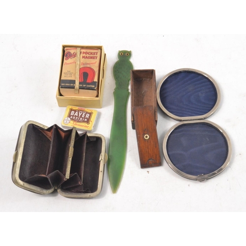 225 - Curios lot to include Vintage pocket magnet, letter opener, purse, small wooden box etc