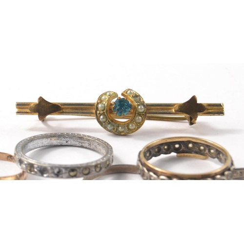 28 - 7 rings to include Pretty Vintage 'yellow metal' based bar brooch with light blue stone setting with... 