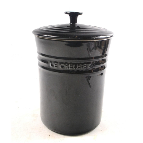 261A - CLASSY! LE CRUESET black ceramic air seal biscuit barrel