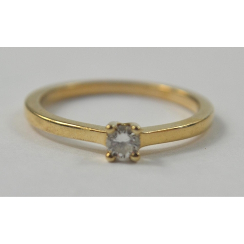 5 - DIAMOND FACTORY 375 stamped yellow gold and diamond Inset ring size M/N with insurance