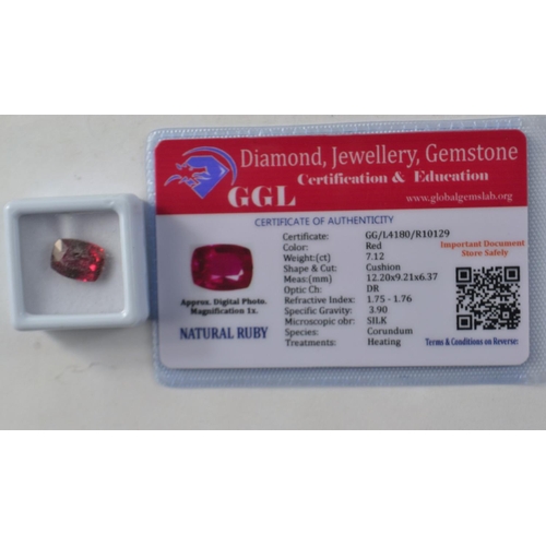 26 - RUBY 7.12ct. Cushion cut, 12.20mm x 9.21mm x 6.37mm ,  DR, Refractive Index 1.75 - 1.76, specific Gr... 