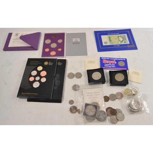 43 - A Royal Mint Proof set 1980 two Festival of Britain coins 1951 still boxed, Churchill commemorative ... 