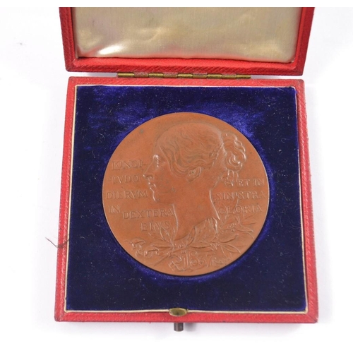 44 - An 1837-1897 Diamond jubilee commemorative medal within it's original presentation case