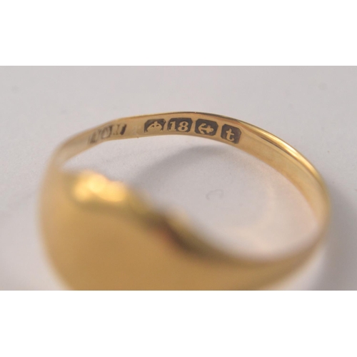 15 - SIGNET RING heart shaped Hallmarked 18ct gold, Birmingham, gross weight 3.2g [size O ]