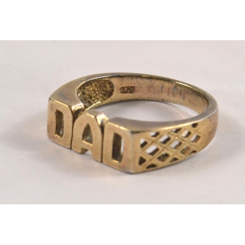 43 - 925 silver DAD ring. Size Q