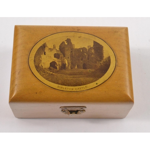 44 - MAUCHLINE WEAR trinket box good condition depicting Dirleton Castle