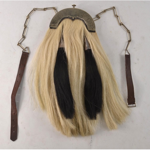 31J - BEAUTIFUL ! Antique Scottish Horse Hair Sporran by makers RW FORSYTHS 42cm in length