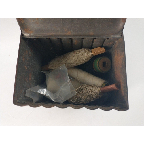 223G - A wee VINTAGE style tin storage tin in the form of leather strap bound' set of library books 15cm t... 