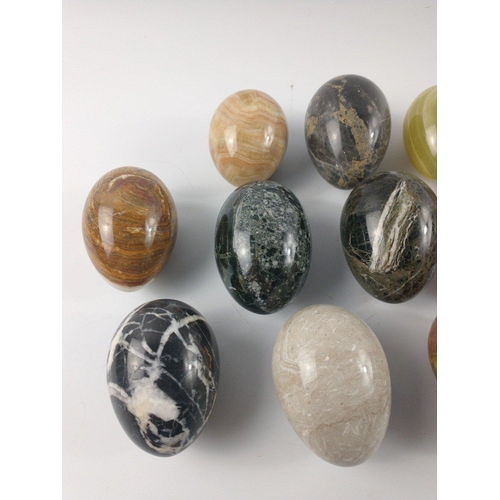 223K - A collection of 13 EXQUISITE marble eggs - of the highest quality!#278
