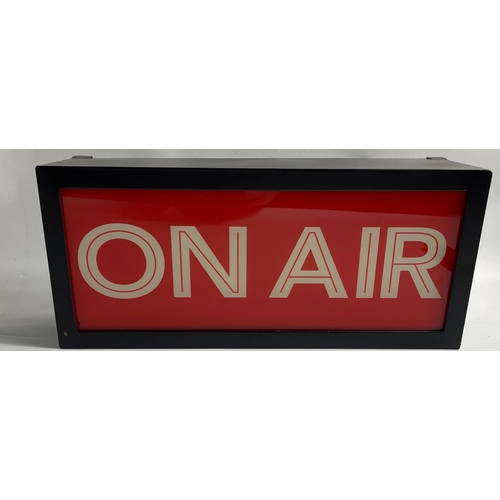 232A - Great room decoration - ON AIR light box!#292