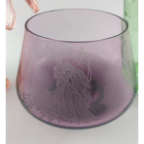 217 - Vintage coloured glassware to include a peach-coloured pressed glass vase with insert - unusual and ... 